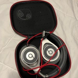 Beats by Dr Dre Executive